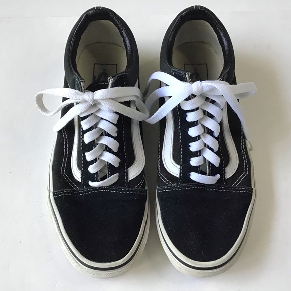 Vans Old Skool Sneakers Womens Size 6.5 / Mens Size 5 Black & White Classic - Picture 2 of 11